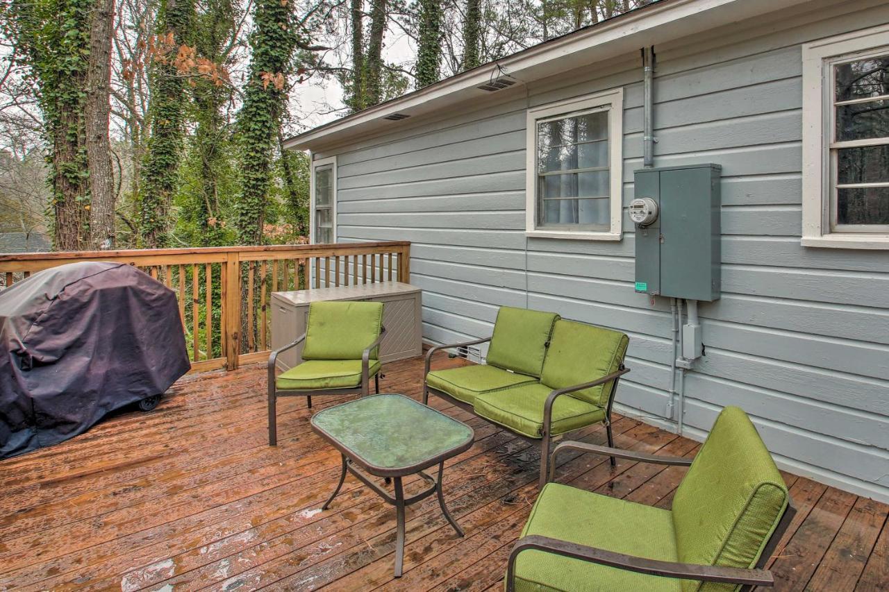 Centrally Located Hot Springs Home With Deck! Exterior photo